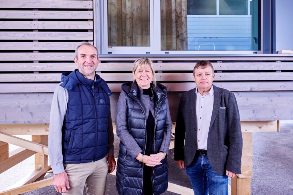 Lieb-Entscheidungsträger im Projekt: Norbert Hutter, Doris Enzensberger-Gasser und Dominikus Jantscher (Foto: Lieb Bau Weiz)