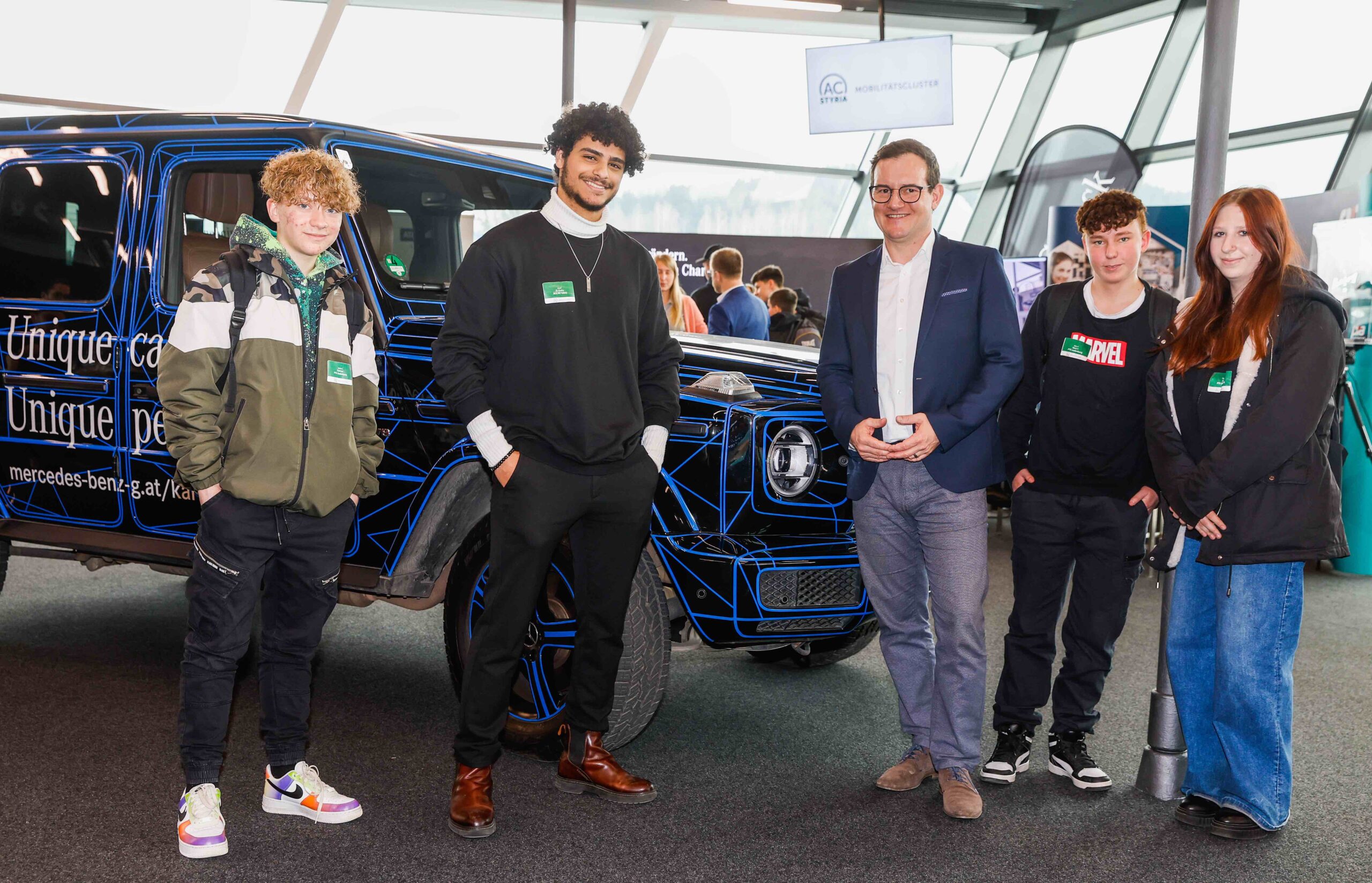 Christian Koptik, Peter Zechner und Christina Safratmüller von der Trabocher 4a Group wollen mit innovativen Verkehrssicherheitskonzepten bei den Fachkräften von morgen punkten. (Foto: ACstyria)