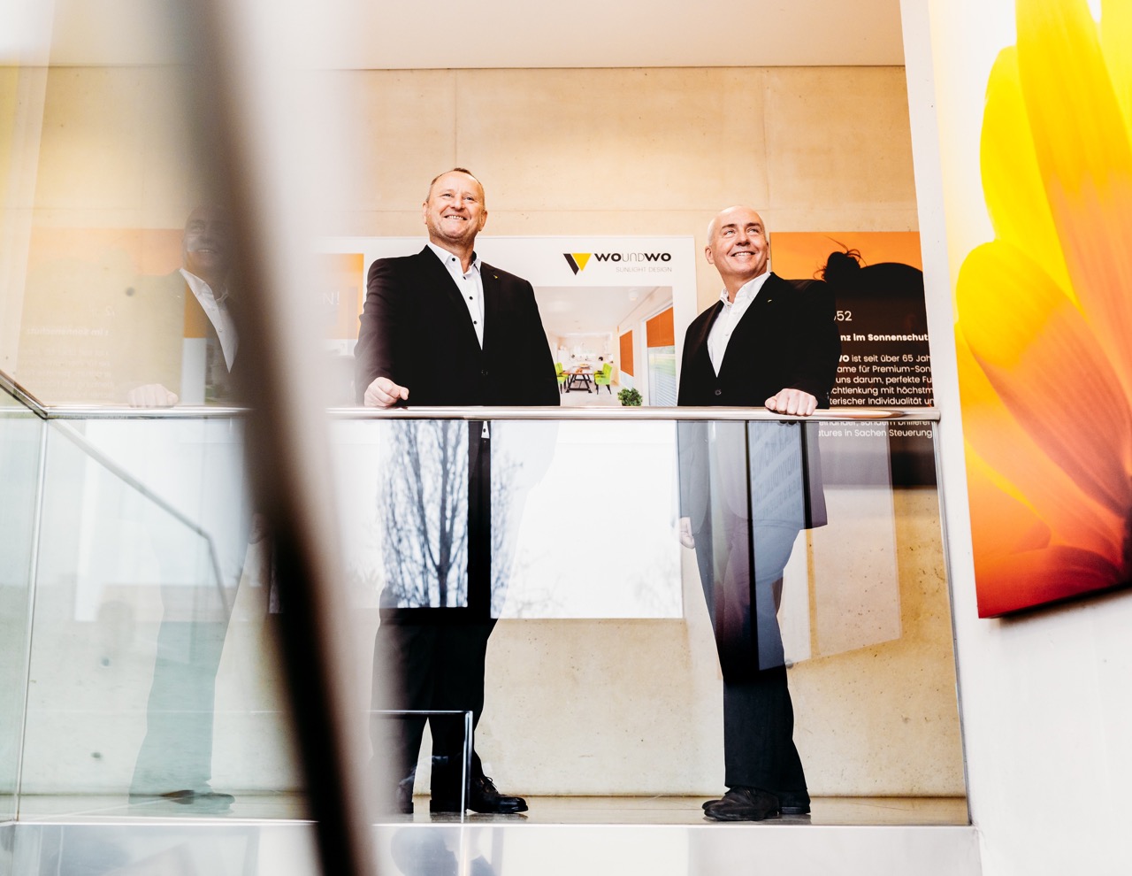 Die WOUNDWO-Geschäftsführer Wolfgang Kuss und Alexander Foki präsentieren das neue Innovationsquartett, welches das Produktportfolio des steirischen Sonnenschutzproduzenten aufwertet. (Foto: Mario Sudy)