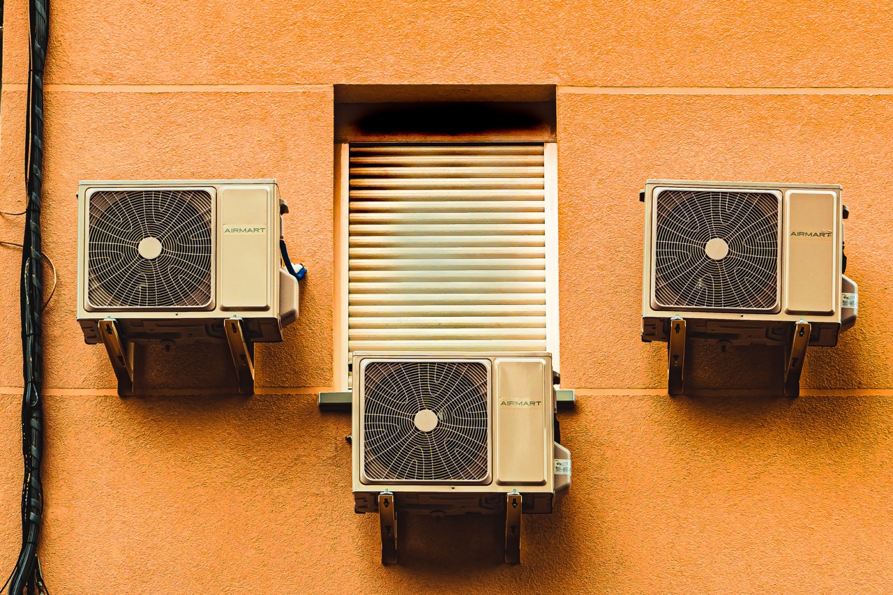Zehn Prozent des globalen Stromverbrauchs sind auf Klimaanlagen zurückzuführen (Foto: pexels/Jose Antonio Gallego Vázquez)
