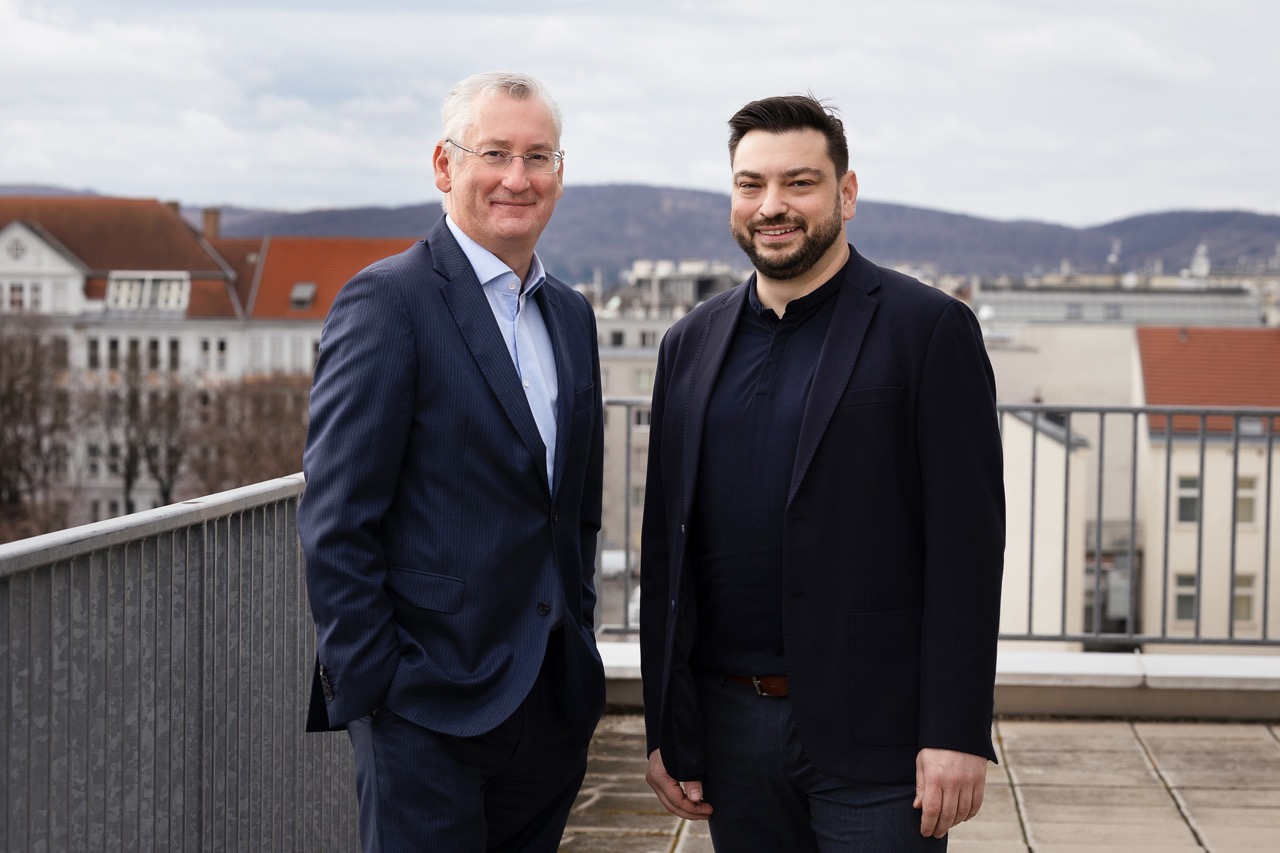 Kooperation: Cancom Austria-CEO Franz Semmernegg und Leftshift One-Geschäftsführer Patrick Ratheiser (Foto: Gerlinde Gorla)