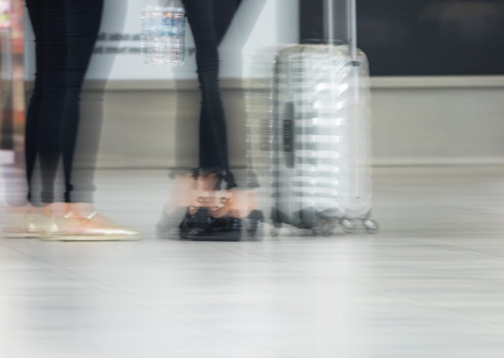 Ob Stecklinge, Samen, exotische Früchte oder kleine Pflanzen: Was als harmloses Souvenir gedacht ist, kann Krankheitserreger oder Schädlinge enthalten, die in der EU bislang nicht vorkommen. (Foto: de.freepik.com)